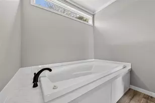 1913 Woodcrest Dr, Ormond Beach, FL 32174 - Photo 14