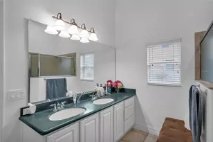 16627 Citrus Pkwy, Clermont, FL 34714 - Photo 20