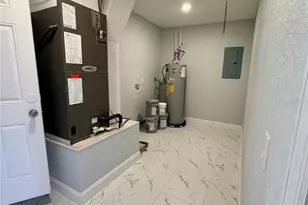 1016 Ruth Dr, Edgewater, FL 32132 - Photo 14