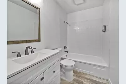 525 Manatee Court #14, Venice, FL 34285 - Photo 12