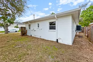 4701 Chancellor St NE, Saint Petersburg, FL 33703 - Photo 14