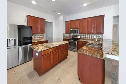 2046 Heartland Circle, Valrico, FL 33594 - Photo 2