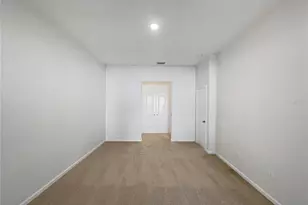 2046 Heartland Cir, Valrico, FL 33594 - Photo 28