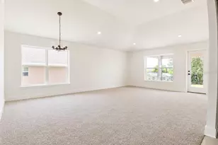 1650 Ann Rose Wy, Leesburg, FL 34748 - Photo 2