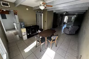 1519 Club Cir, Lakeshore, FL 33854 - Photo 6