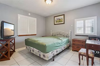 3646 Falling Leaf Lane, Orlando, FL 32810 - Photo 18