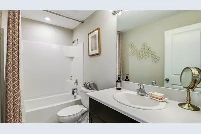 10557 Oakside Drive, Palmetto, FL 34221 - Photo 8