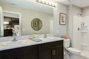 10557 Oakside Dr, Palmetto, FL 34221 - Photo 6