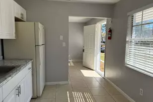 5793 Oleander Dr, Orlando, FL 32807 - Photo 8