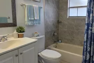 5793 Oleander Dr, Orlando, FL 32807 - Photo 4