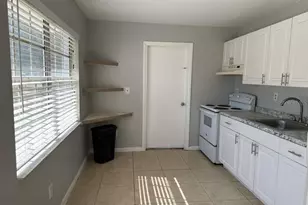 5793 Oleander Dr, Orlando, FL 32807 - Photo 6