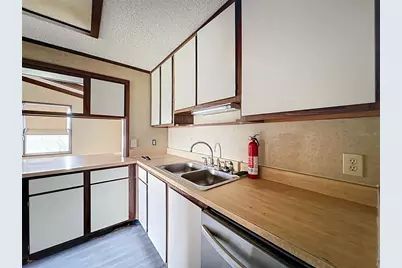 32200 Avington Road, Sorrento, FL 32776 - Photo 12