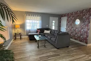 7556 Hidden Hollow Dr, Orlando, FL 32822 - Photo 2