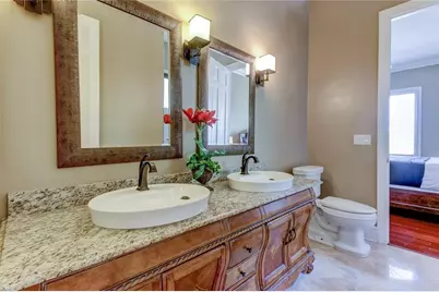 18605 Avenue Monaco, Lutz, FL 33558 - Photo 32