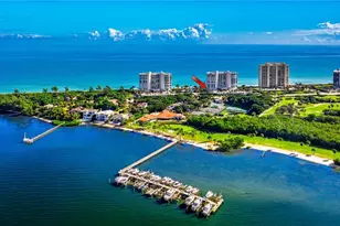 8650 S Ocean Dr, Jensen Beach, FL 34957 - Photo 6