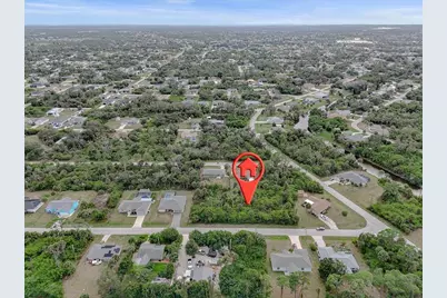 11947 Helicon Avenue, Port Charlotte, FL 33981 - Photo 6