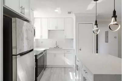 208 Bonner Avenue, Daytona Beach, FL 32118 - Photo 4