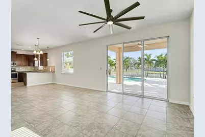 451 Bahama Grande Boulevard, Apollo Beach, FL 33572 - Photo 4