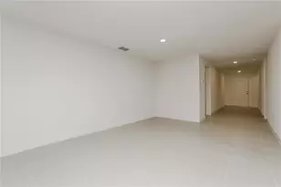 35681 Rose Moss Ave, Leesburg, FL 34788 - Photo 2