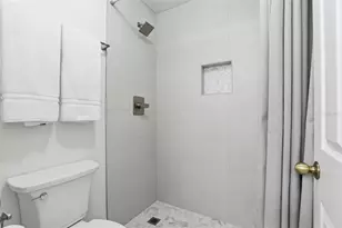 825 Belhaven Dr, Orlando, FL 32828 - Photo 40