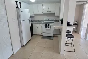 572 Orange Dr, Altamonte Springs, FL 32701 - Photo 4