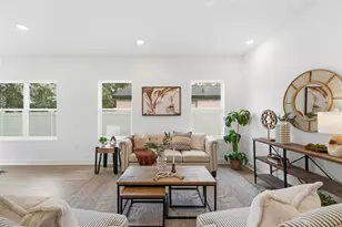 1512 W 8th St, Sanford, FL 32771 - Photo 8