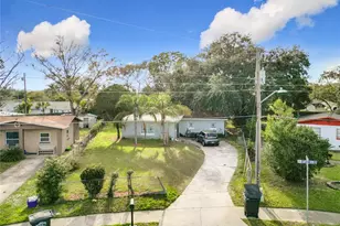 444 Sunnyview Cir, Orlando, FL 32810 - Photo 2