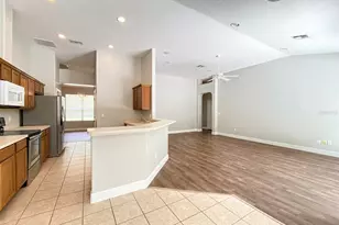 3018 Lakewood Pointe Dr, Orlando, FL 32817 - Photo 10