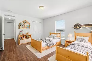 13629 Silver Charm Ct, Riverview, FL 33579 - Photo 6