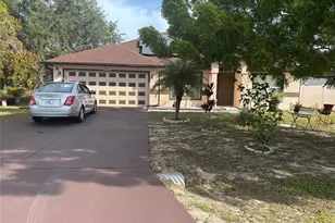 1905 Manatee Ln, Kissimmee, FL 34759 - Photo 2