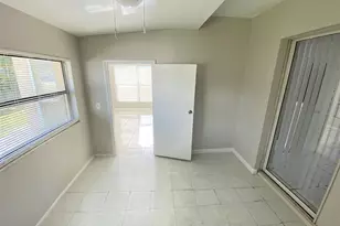 209 Cheshire Ct, Kissimmee, FL 34758 - Photo 10