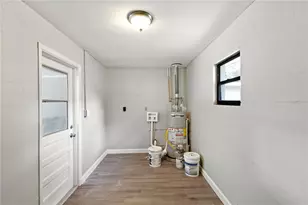 36124 E Spring Lake Blvd, Fruitland Park, FL 34731 - Photo 12