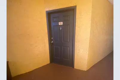 5773 Gatlin Avenue #616, Orlando, FL 32822 - Photo 2