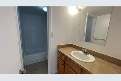 7502 Needle Leaf Place #66, Tampa, FL 33617 - Photo 16
