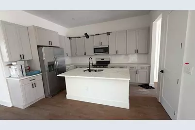 1400 Mendavia Terrace, North Port, FL 34286 - Photo 44