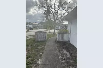 10609 Wyndcliff Drive, Orlando, FL 32817 - Photo 4