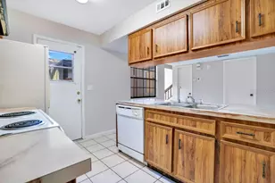 4592 Lighthouse Cir, Orlando, FL 32808 - Photo 14