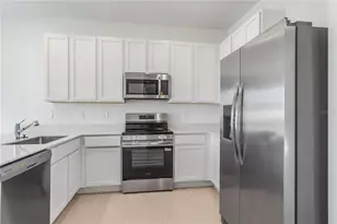 2743 Skyline Loop, Kissimmee, FL 34758 - Photo 10