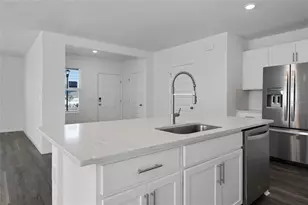 1604 Hummingbird Rd, Winter Haven, FL 33884 - Photo 6