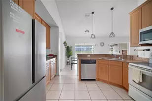 1001 Lester Ridge Ct, Kissimmee, FL 34747 - Photo 12