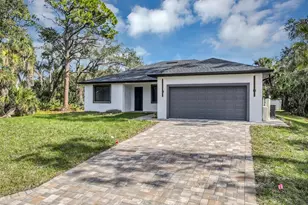 78 Bishop St, Port Charlotte, FL 33954 - Photo 2