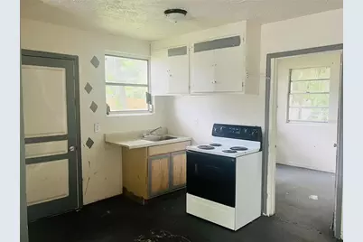 2120 Pullman Avenue, Jacksonville, FL 32209 - Photo 8