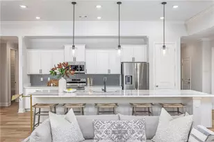 10140 White Magnolia Sq, Thonotosassa, FL 33592 - Photo 6