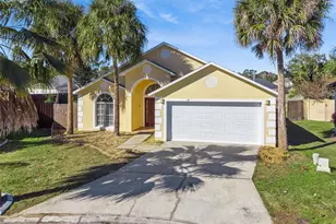 127 Westport Ln, Davenport, FL 33896 - Photo 2