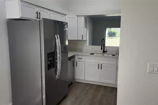 7325 Holly St, Mount Dora, FL 32757 - Photo 2