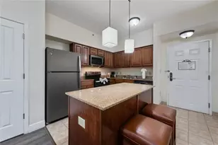 12527 Floridays Resort Dr, Orlando, FL 32821 - Photo 4