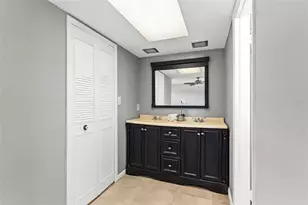 6120 Castlewood Ln, Orlando, FL 32808 - Photo 16