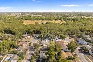 6120 Castlewood Ln, Orlando, FL 32808 - Photo 32