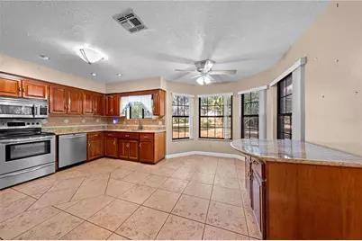 215 E Lake Shore Boulevard, Kissimmee, FL 34744 - Photo 14