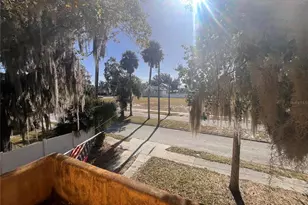 19 W Pendleton Ave, Eustis, FL 32726 - Photo 10